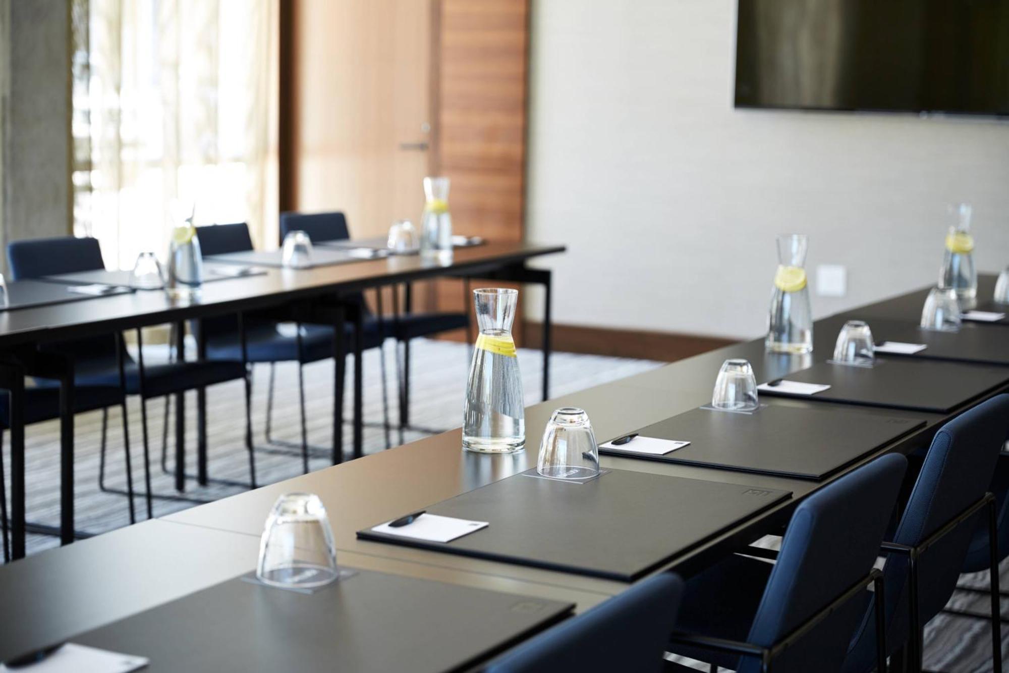 Ac Hotel By Marriott Phoenix Tempe/Downtown Zewnętrze zdjęcie