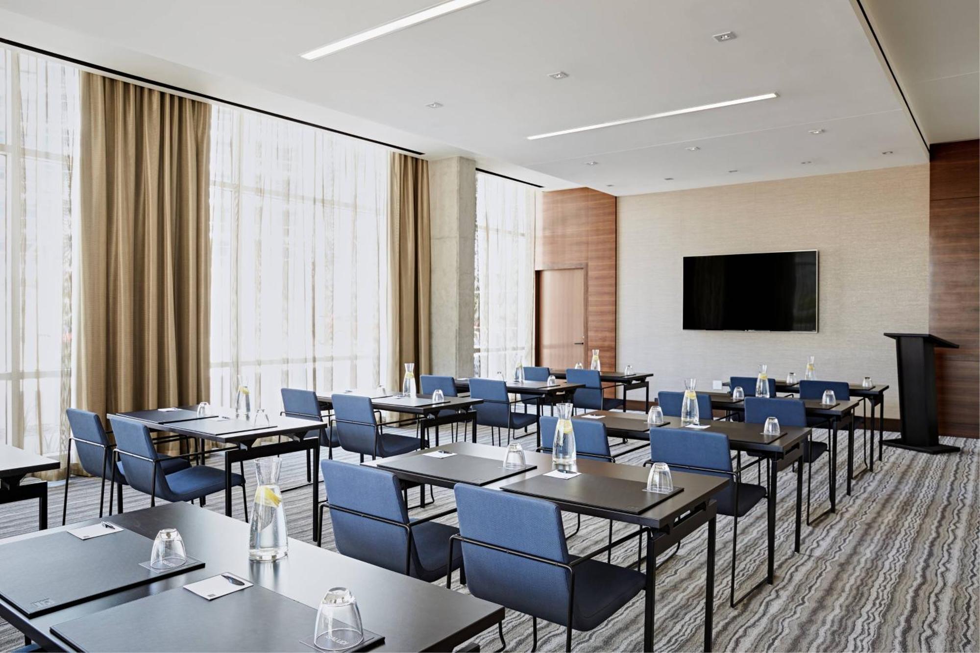 Ac Hotel By Marriott Phoenix Tempe/Downtown Zewnętrze zdjęcie